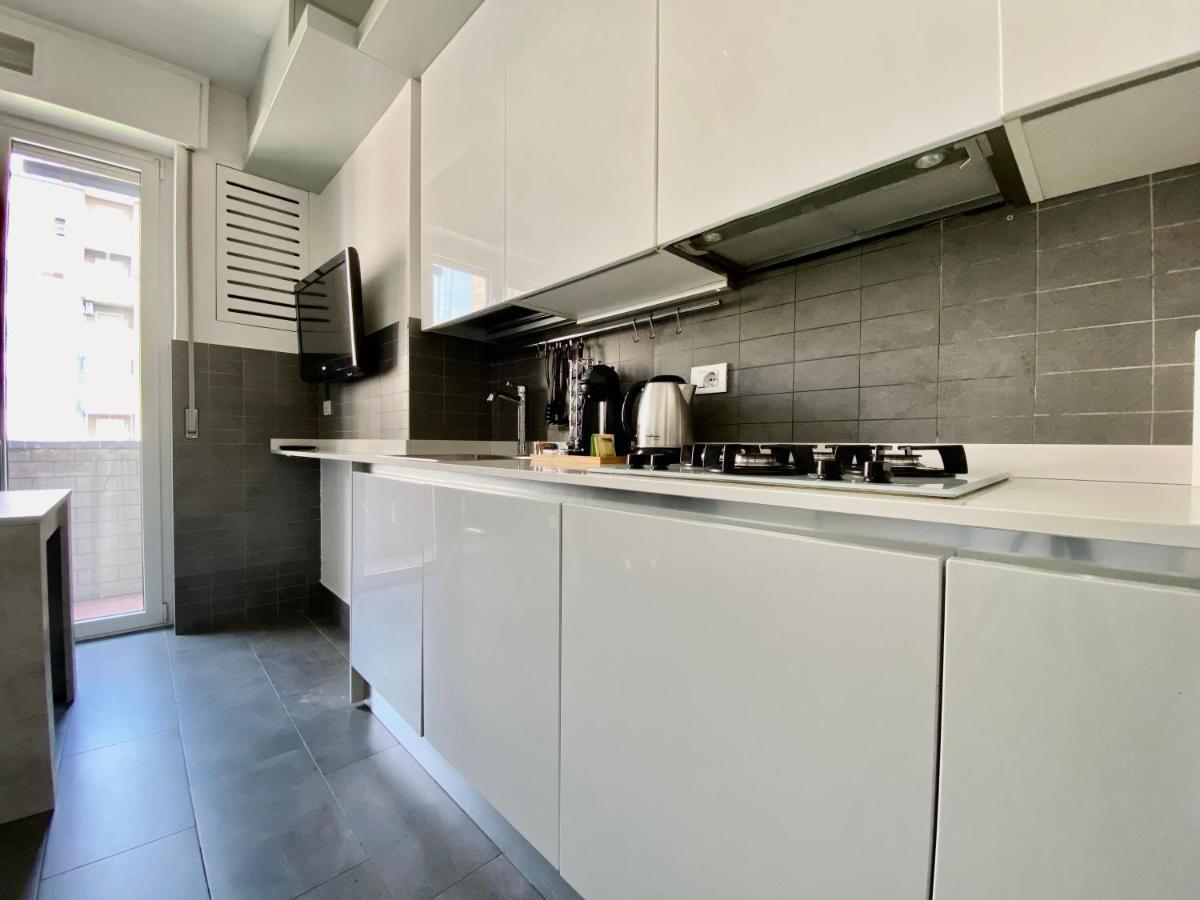 Future Apartments Bisceglie Mailand Exterior foto